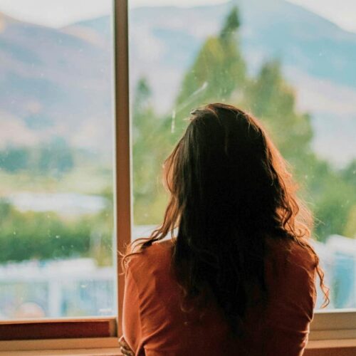 Stuck in a Cosmic Rut? These 4 Sneaky Patterns Are Sabotaging Your Dream Life (And Astrology Knows Which One!)