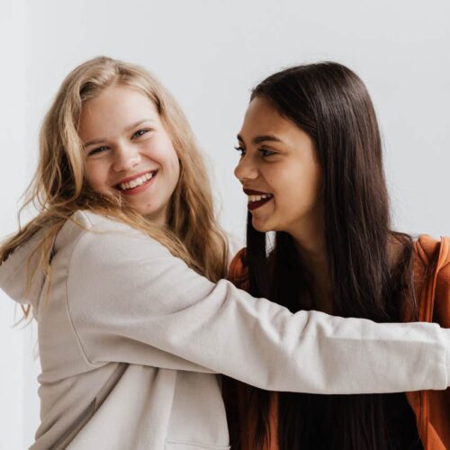 These 3 Rare Friend Qualities Are Like Finding a Unicorn—Hold On Tight Before They Vanish!