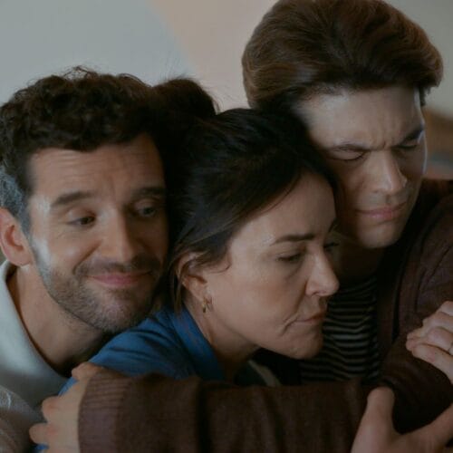 "Descending into Chaos: How 'Shrinking' Season 3 Episode 8 Serves Up Gut-Busting Laughs Wrapped in Heartache!"