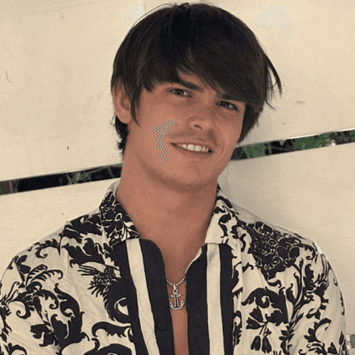 "Shocking Twist: Adult Film Star Seth Peterson Found Dead at 28 – The Mystery Unfolds!"