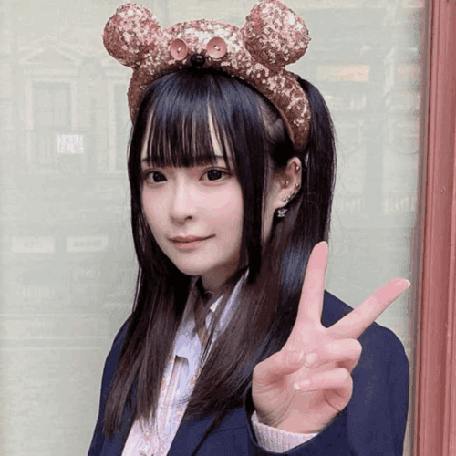 "Influencer Zepa's Shocking Death at 26: What Secrets Were Hidden Behind the Glamorous Facade?"