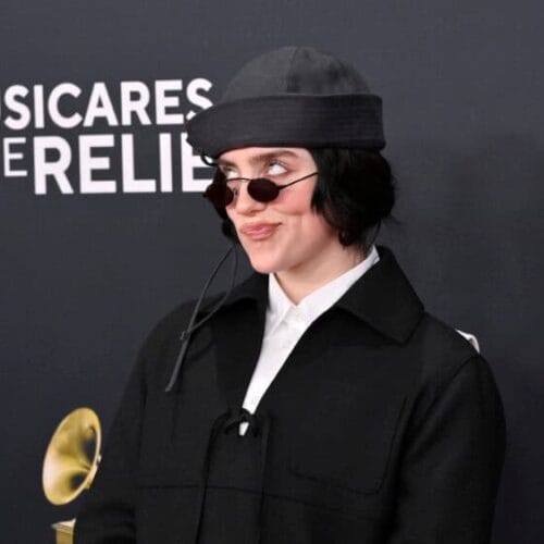 "Billie Eilish's Stunning Fitness Transformation Leaves Fans Guessing: What’s Her Secret Behind That Jaw-Dropping Look?"