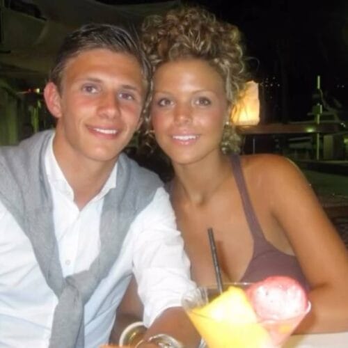 “Chloe Lewis Unveils Heartbreaking Secret: Inside the Tragic Loss of Her ‘Childhood Sweetheart’ That Left Fans in Shock!”