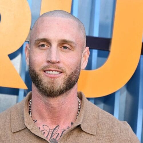 "From Hollywood Glam to Trailer Park Charm: Chet Hanks Spills the Scandalous Secret Behind His Lifestyle Switch!"