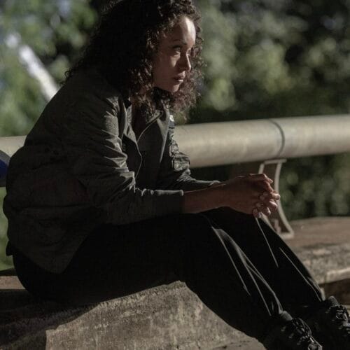 "NCIS: Sydney's Season 3 Climax &ndash; Mackey's Bold Gamble Leaves Fans Gasping as the Team Faces an Unthinkable Loss!"