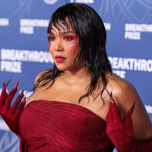 "Out of the Shadows: Lizzo's Epic Mic Drop on That 3-Year-Old Taylor Swift Drama Will Leave You Shook!"