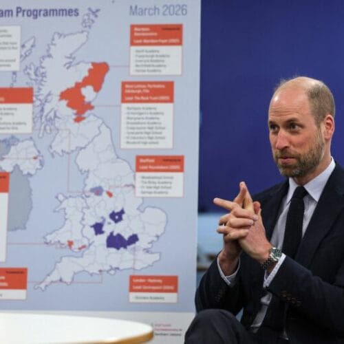 "Royal Rumble: Prince William's Hilarious Sideline Antics Leave Fans and Players in Stitches!"