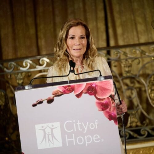 “From Despair to Renewal: Kathie Lee Gifford's Shocking Journey Through Pain, Surgeries, and a Life-Changing Stem Cell Revelation!”