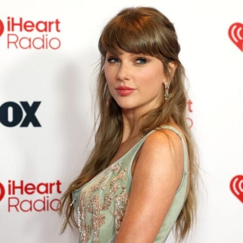 "Unveiling the Secret Wedding Venue: Is Taylor Swift & Travis Kelce's Love Nest the Ultimate Star-Studded Surprise?"