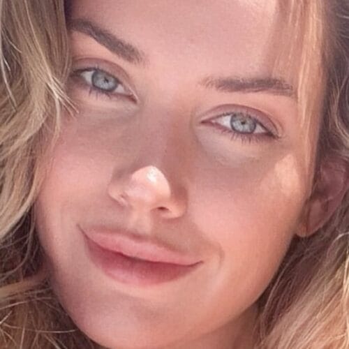 "Are Paige Spiranac's Sunbathing Secrets Behind Her &lsquo;Bigger And Bigger Cans&rsquo;? Find Out What&rsquo;s Heating Up This Summer!"