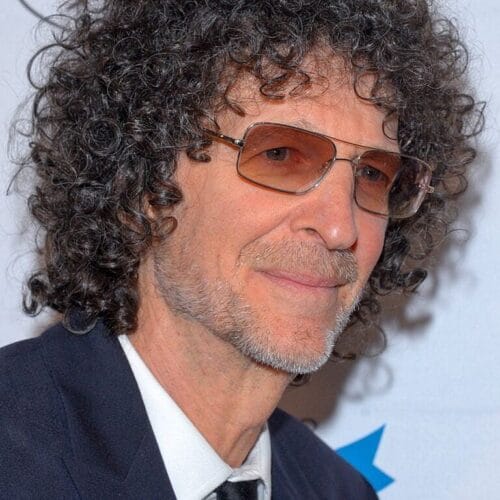 "Howard Stern's Shocking Zoom Layoffs: A Behind-the-Scenes Look at His New 'Flexible' Management Style!"