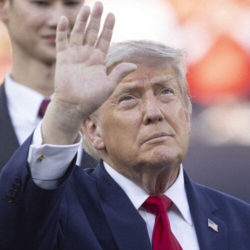 "Trump's 'Deep Thoughts' at Graham's Funeral: Reflection or Just a Nap in Disguise?"
