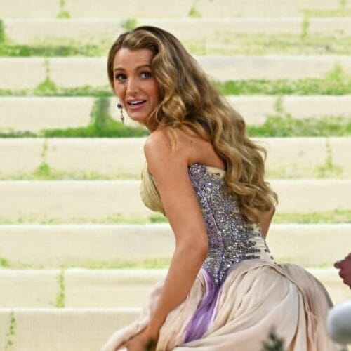 "Was Blake Lively&rsquo;s Invite Lost in the Mail? Inside the Surprising Drama of Taylor Swift's Wedding!"