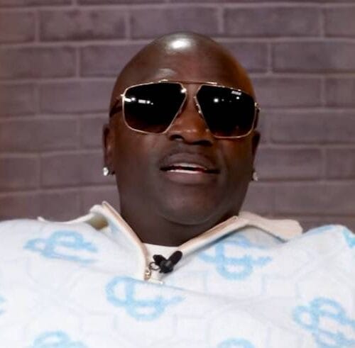 "Akon's $1 Million Mystery: Why Did He Sing for Just Three Fans Under the Stars?"