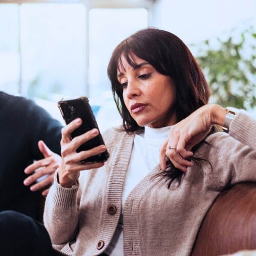 "Are You Unknowingly Joining the Focusless Club? Discover the 9 Phrases That Give Away Your Mental Mayhem!"