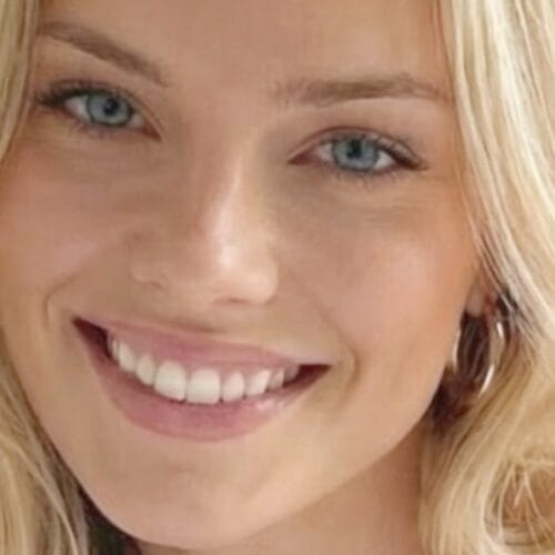 "Deanna Ritter's Grocery Adventure: Miniskirt and 'Fruity Pebbles' Spark Outrage and Giggles&mdash;What Happens Next Will Shock You!"