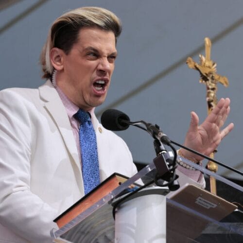 "Milo Yiannopoulos in Ice Cold Water: What His Shocking Detainment Reveals About His Next Move!"