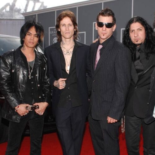 "Rock 'n' Roll Roulette: Buckcherry's Tour Bus Plunges into Chaos Before Show, Leaving Fans Breathless and Questioning Fate!"