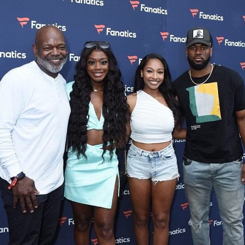 "From Gridiron Glory to Greed: Emmitt Smith's Shocking $2.5 Million Betrayal of a Native Tribe!"