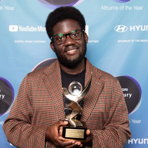 "From Soulful Serenades to Shocking Health Scares: Michael Kiwanuka’s Stroke Revelation Will Leave You Speechless!"