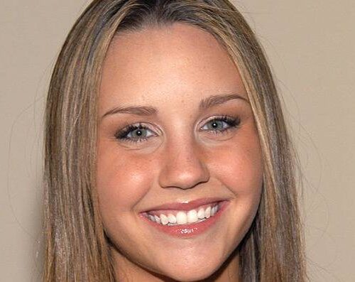 "Amanda Bynes' Shocking Hollywood Return: What the Stars Say About Her Next Chapter!"