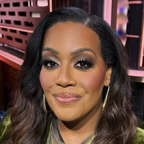 "Love Beyond the Stars: Alison Hammond Claps Back at Critics Over Shocking 22-Year Age Gap with Boyfriend!"