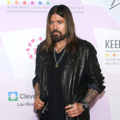 "Stars Align: Billy Ray Cyrus and Elizabeth Hurley’s Shocking Engagement Sparks Celestial Chemistry!"