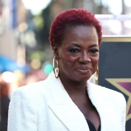 "Viola Davis Ditches Her Superwoman Cape: Discover the Surprising Truth Behind Her Empowering Transformation!"